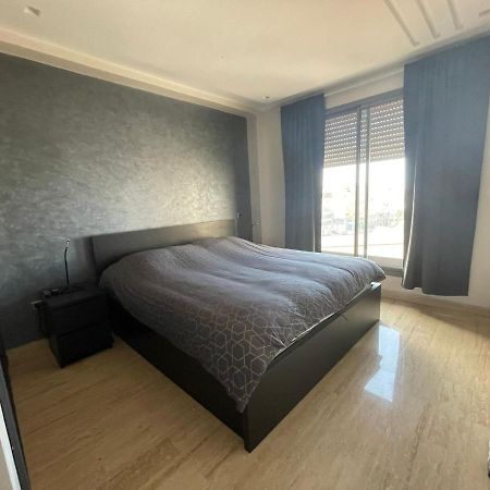 Appartement Haut Standing Proche Gare Casa Voyageur Casablanca Bagian luar foto