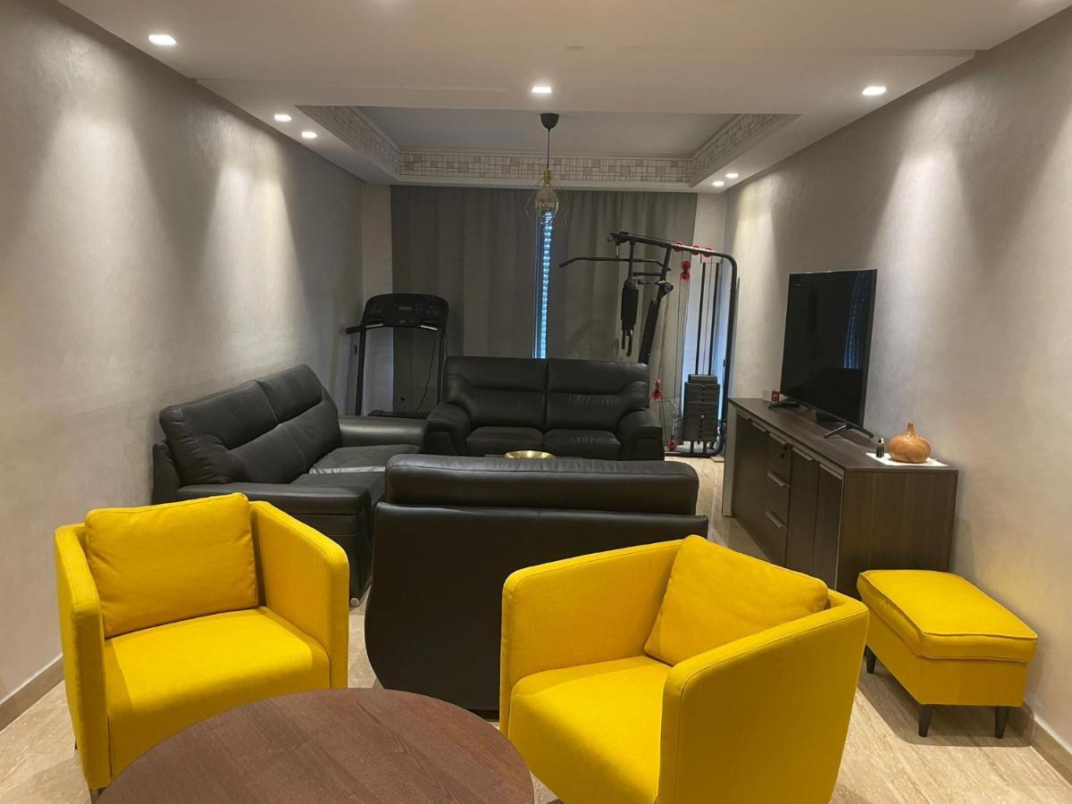 Appartement Haut Standing Proche Gare Casa Voyageur Casablanca Bagian luar foto