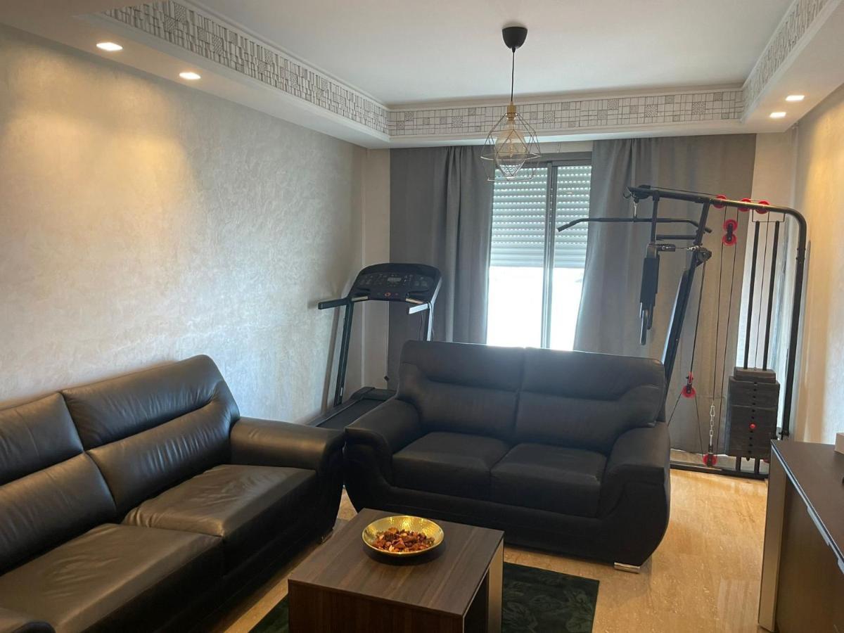Appartement Haut Standing Proche Gare Casa Voyageur Casablanca Bagian luar foto