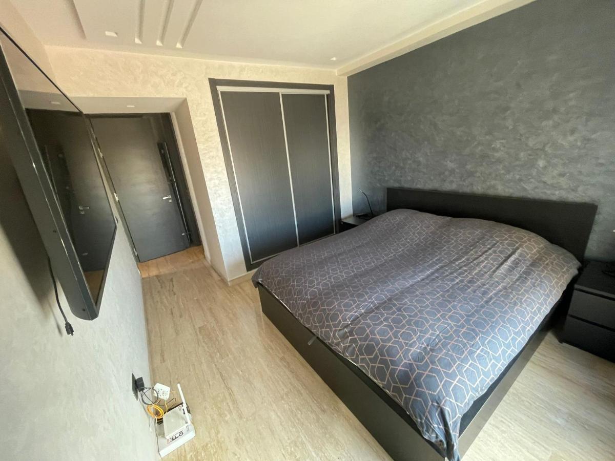 Appartement Haut Standing Proche Gare Casa Voyageur Casablanca Bagian luar foto